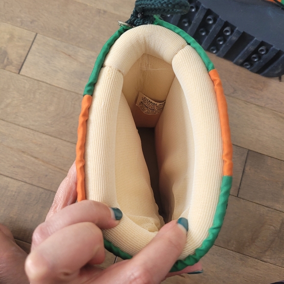 Vintage 80's green and orange Maple Leaf platform winter space boots Size 9 - Picture 6 of 13